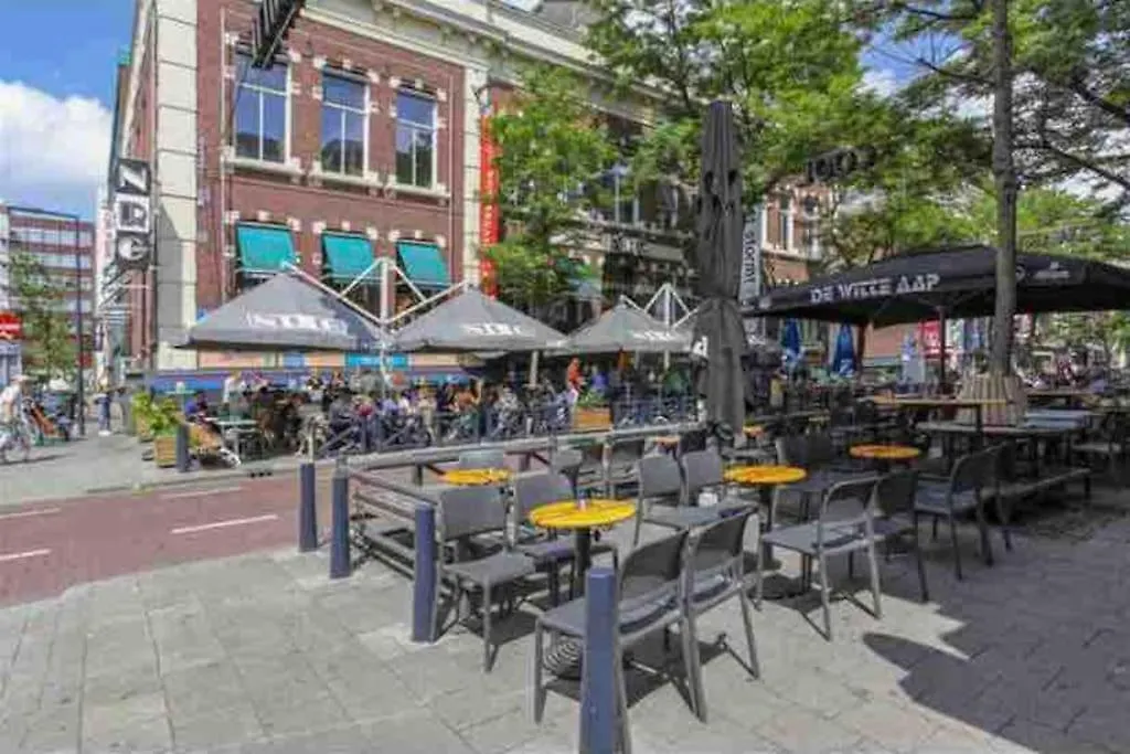 Long Term Rental - Beautiful Apt City Center Free Parking Rotterdam Netherlands