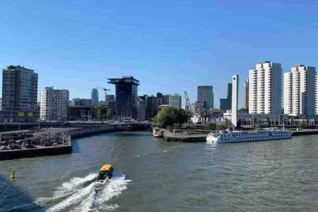 Long Term Rental - Beautiful Apt City Center Free Parking Rotterdam
