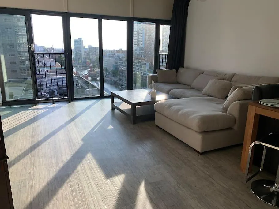 Long Term Rental - Beautiful Apt City Center Free Parking Rotterdam Apartment